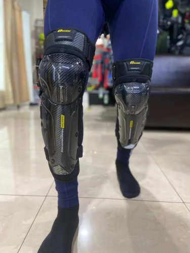 Ones Again Наколенники Carbon Fiber Force в Туле